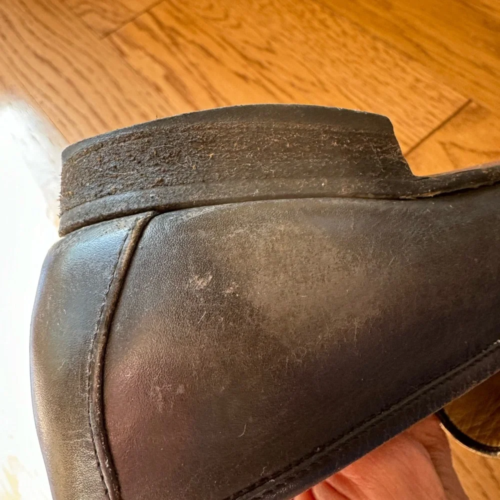 Women’s, vintage, Gucci loafers in size 6AA - Picture 11 of 14